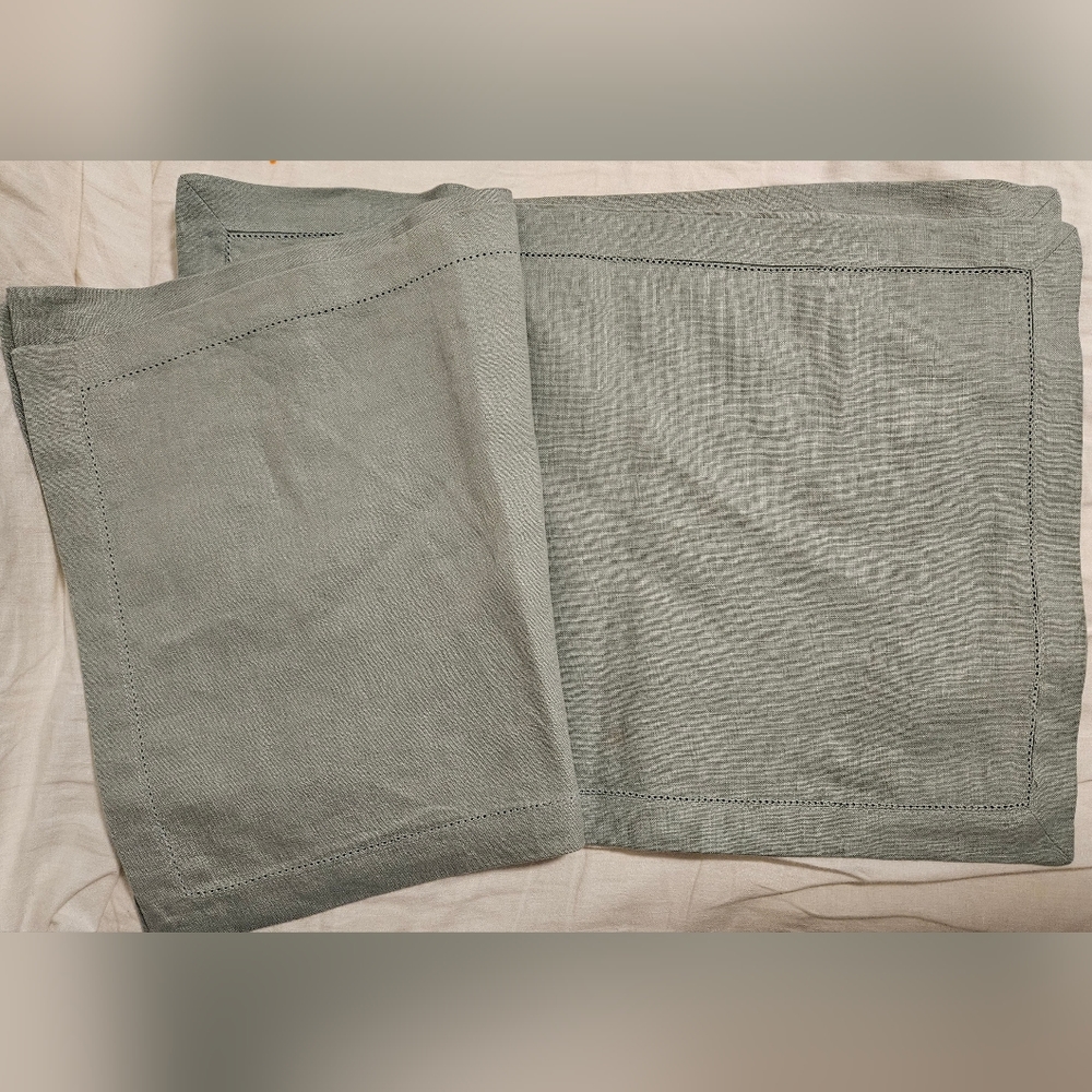 Pottery Barn Linen Cloth Placemats - Set of 6